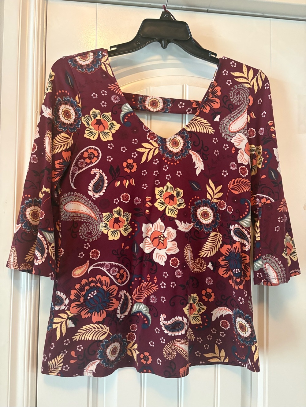 nine britton Burgundy Floral Paisley V-Neck Blouse